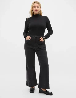 Core Wide Leg Patch Pocket Jean