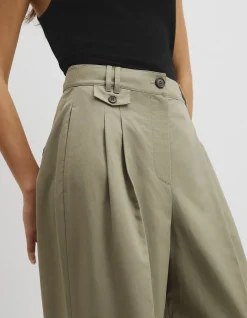 Cotton Blend Pleat Front Pant