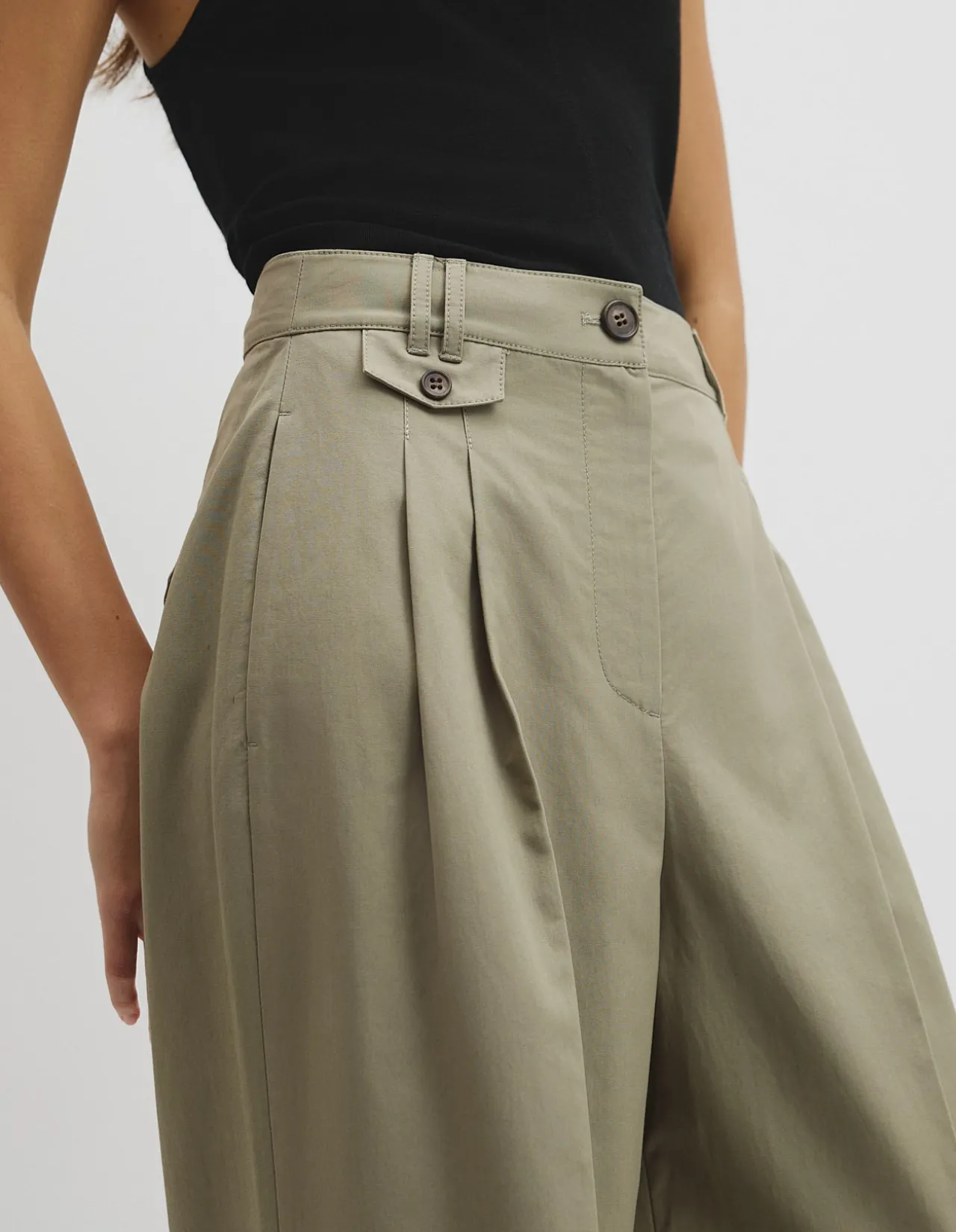 Cotton Blend Pleat Front Pant