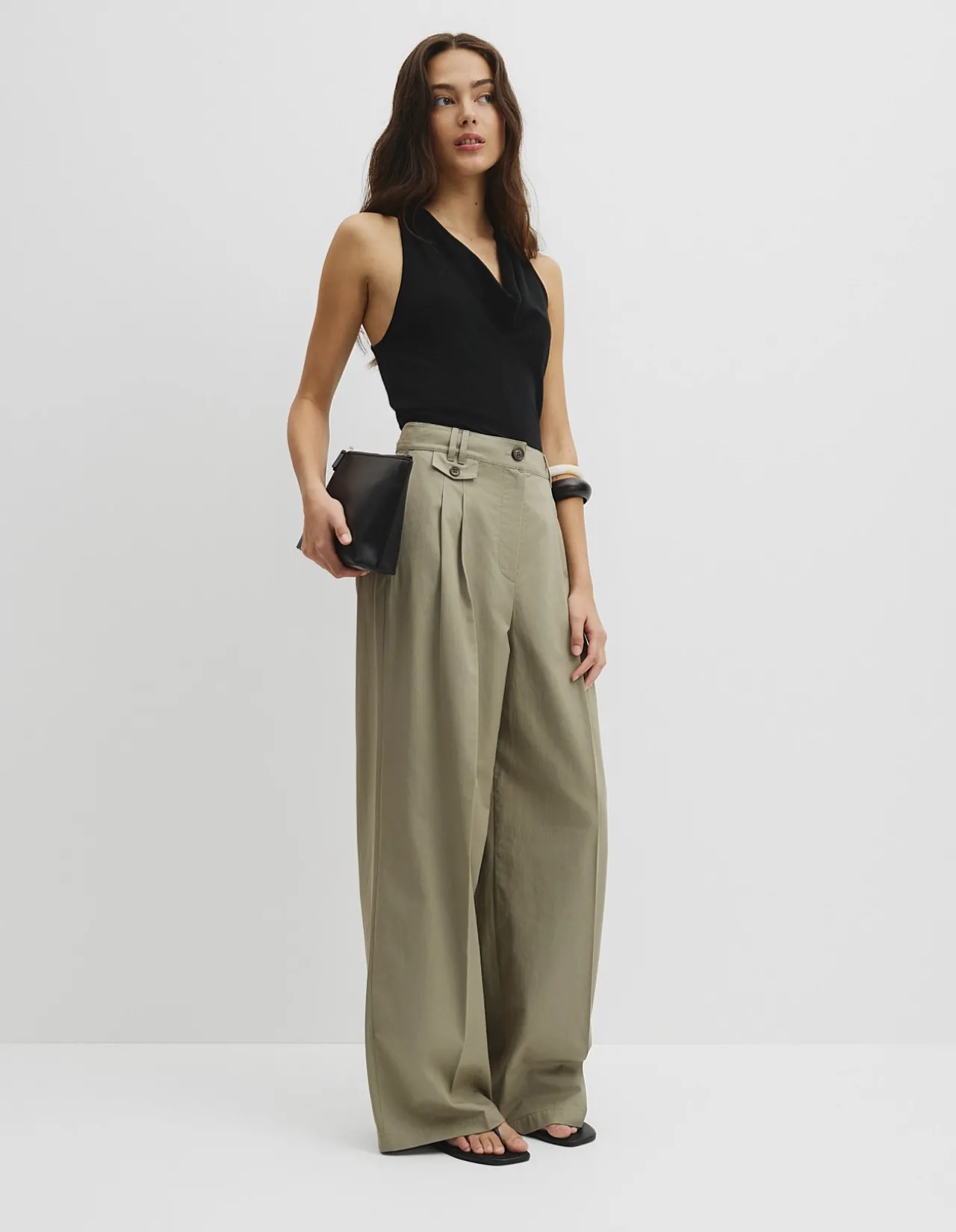Cotton Blend Pleat Front Pant