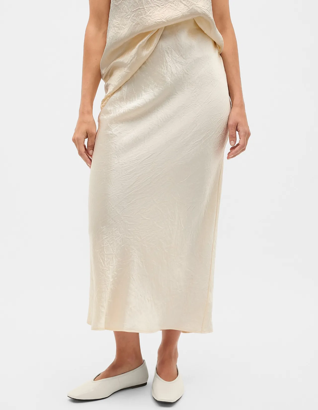 CRINKLED SATIN SLIP SKIRT