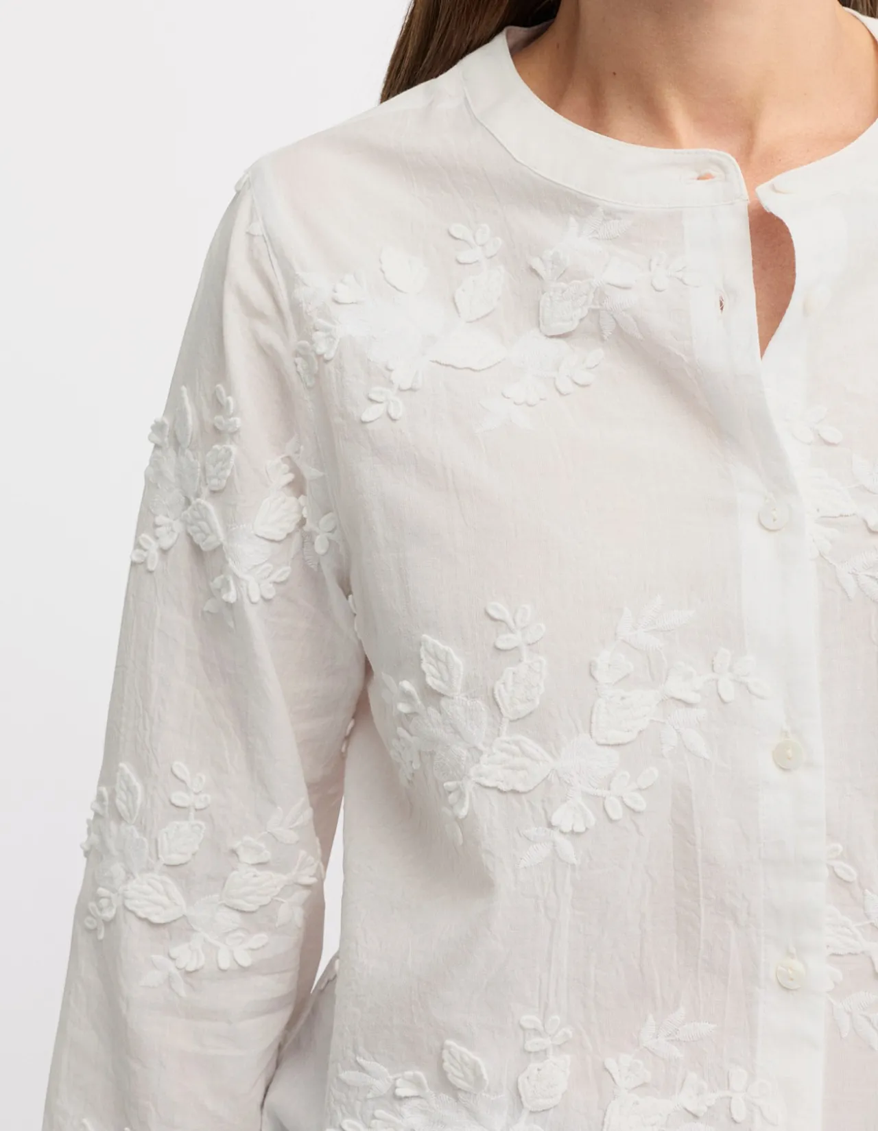 DAINTY SHIRT