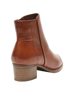 DAPPER ANKLE BOOT