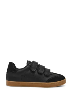 DAYBREAK SNEAKER