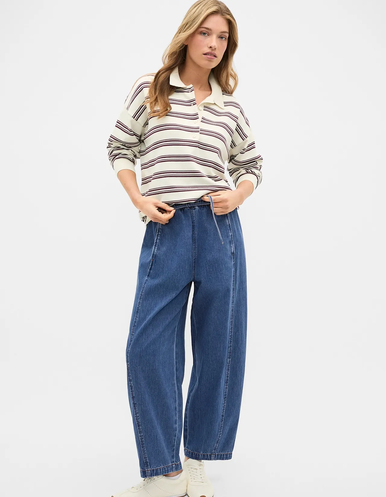 Denim Barrel Leg Elastic Waist Jogger Pant