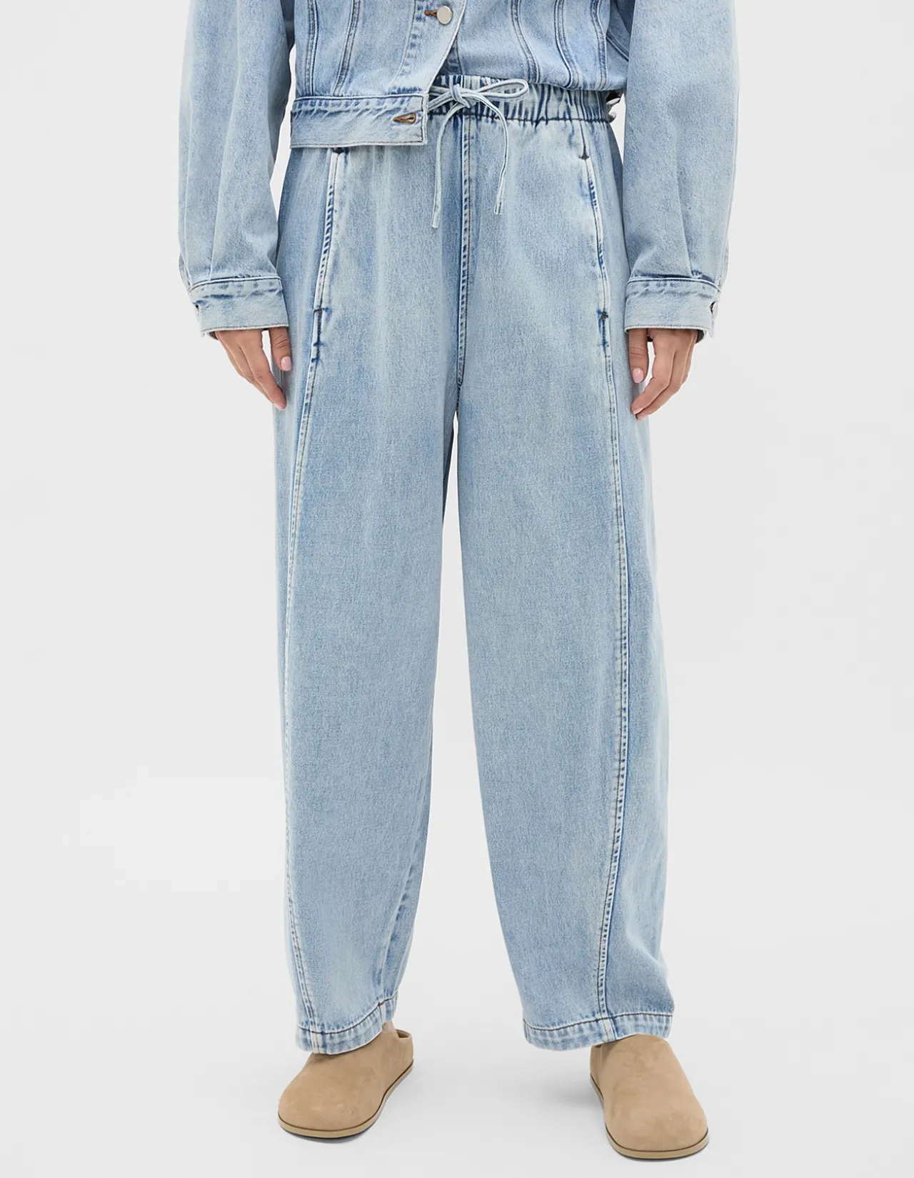 Denim Barrel Leg Elastic Waist Jogger Pant