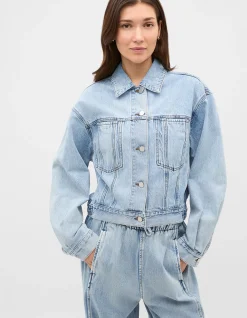 DENIM CROP JACKET