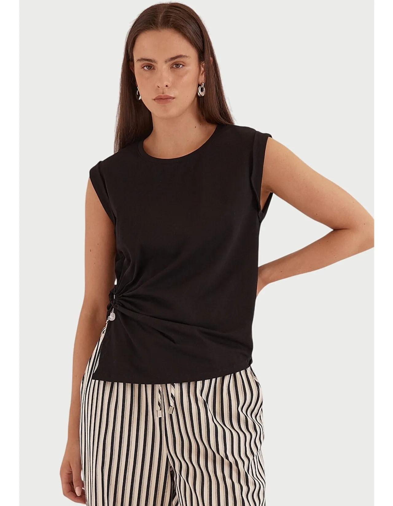 Dianna Stone Trim Tank