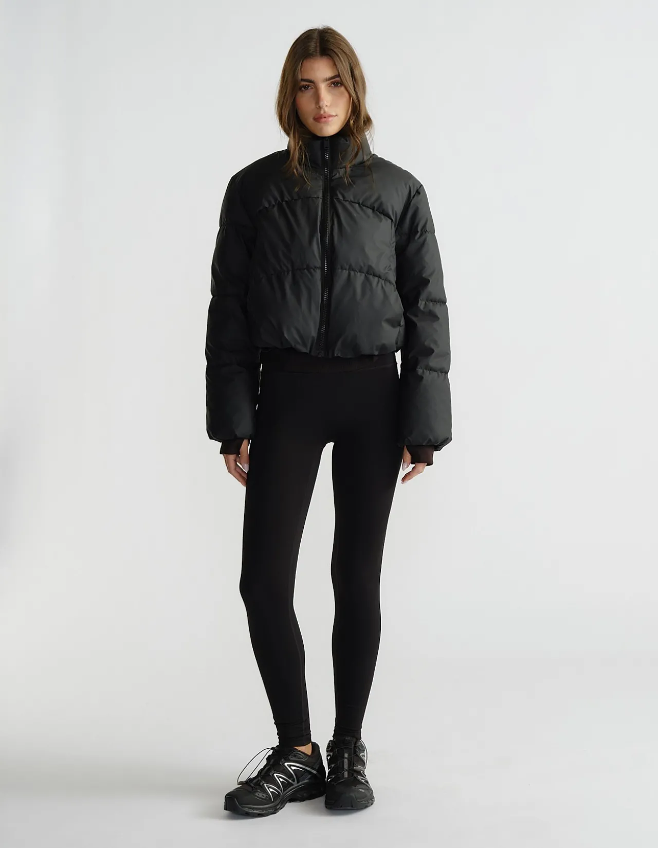 D-LUXE SHORT PUFFER JACKET