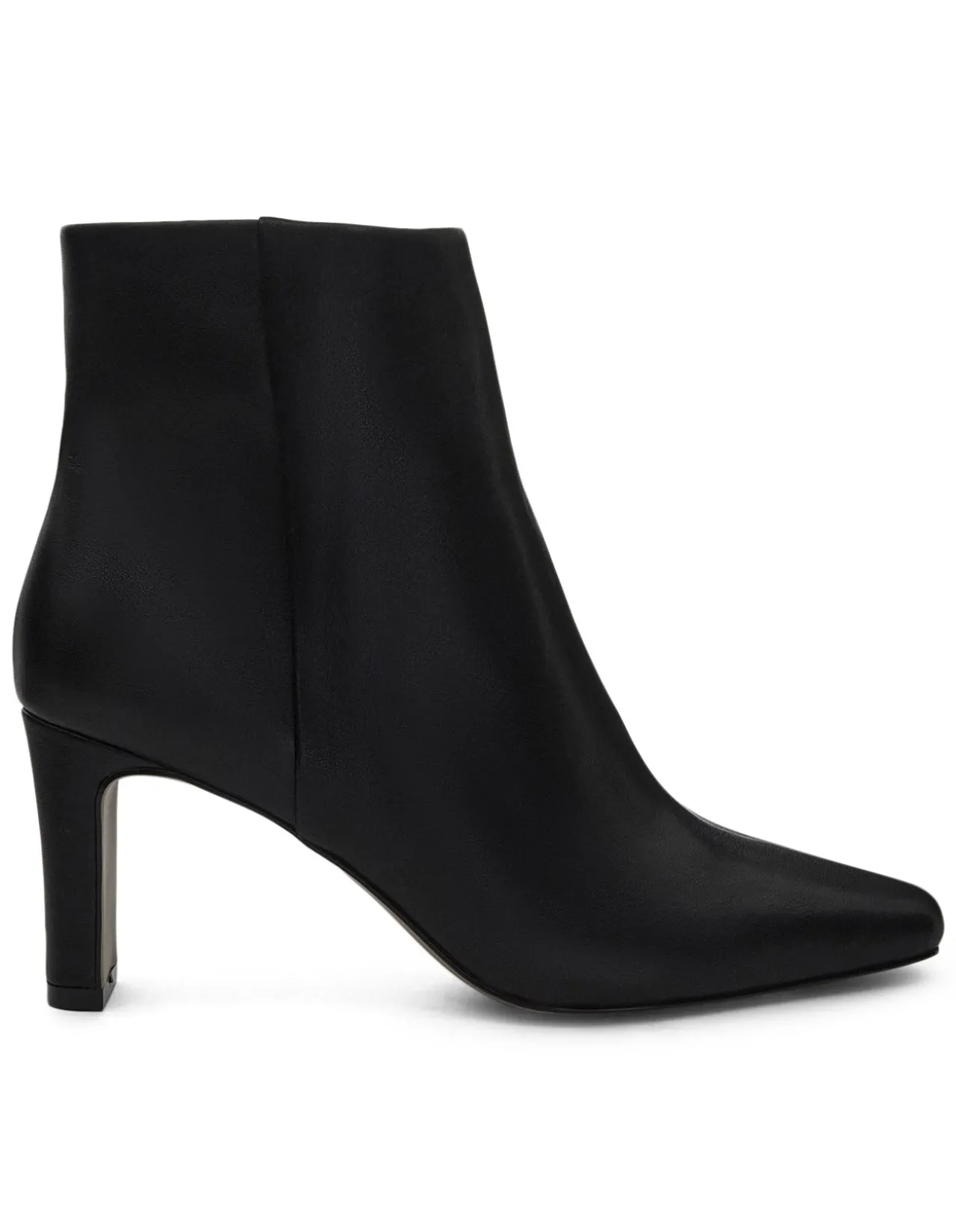 DRAMA BOOT