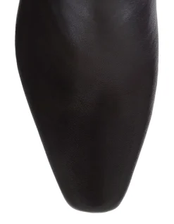 DRAMA BOOT