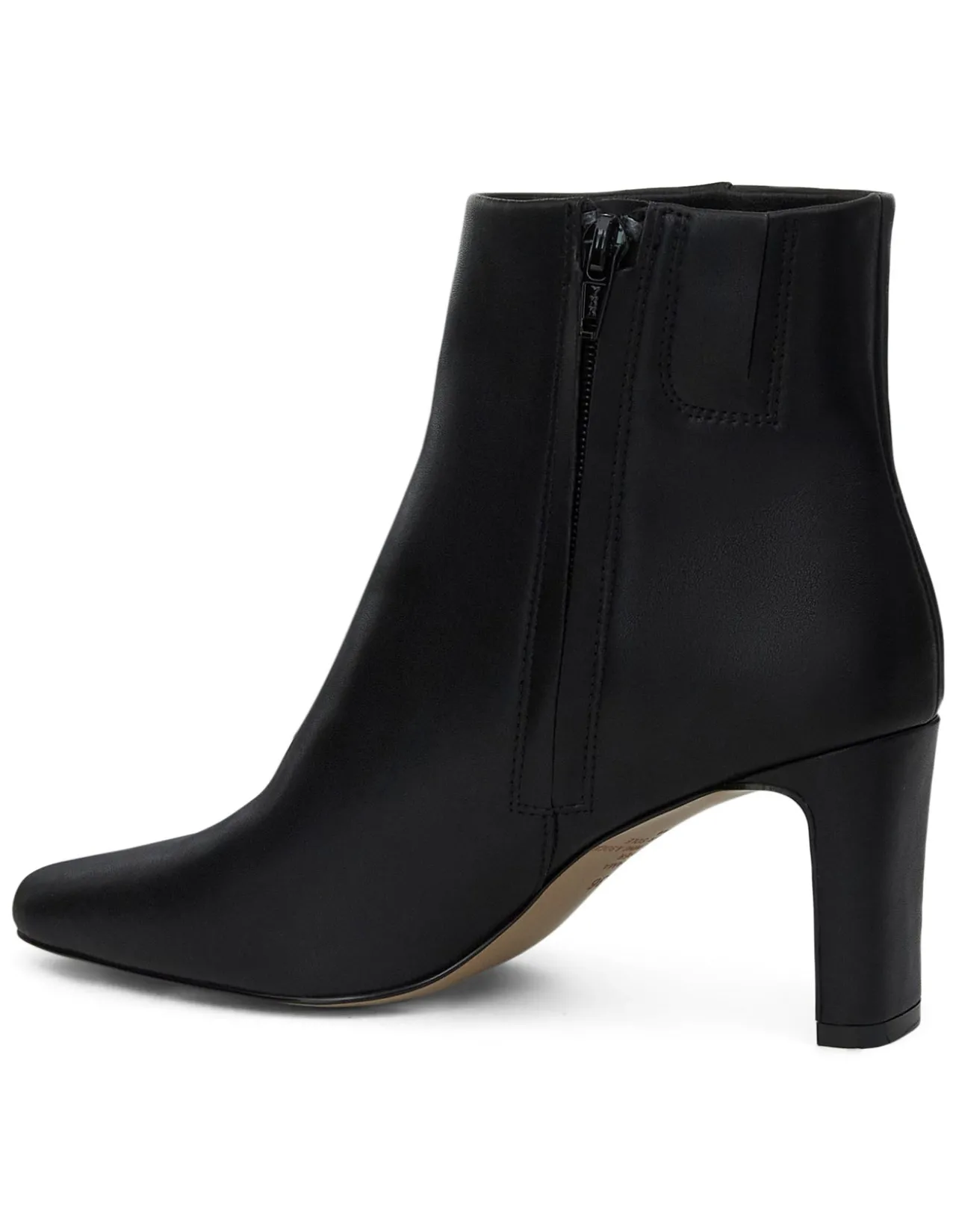 DRAMA BOOT