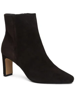DRAMA BOOT
