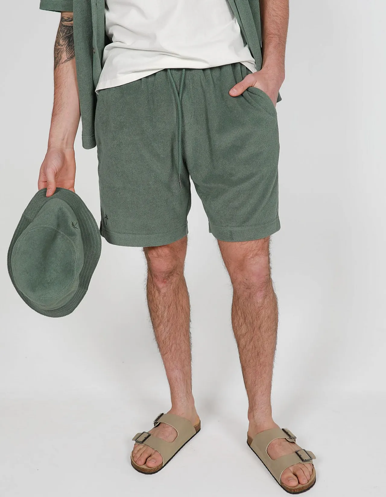 DRAWSTRING TOWELING COTTON POLY WITH POCKETS RELAXED SHORTS