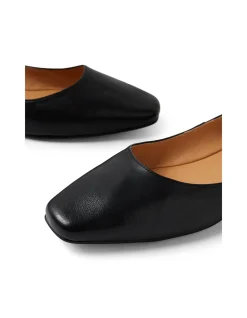 Dulche Ankle Strap Leather Flat Shoes