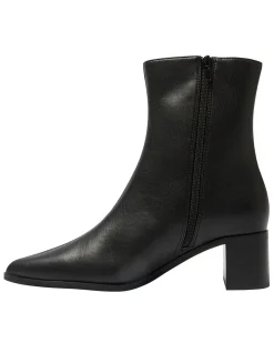 EAGLE ANKLE BOOT