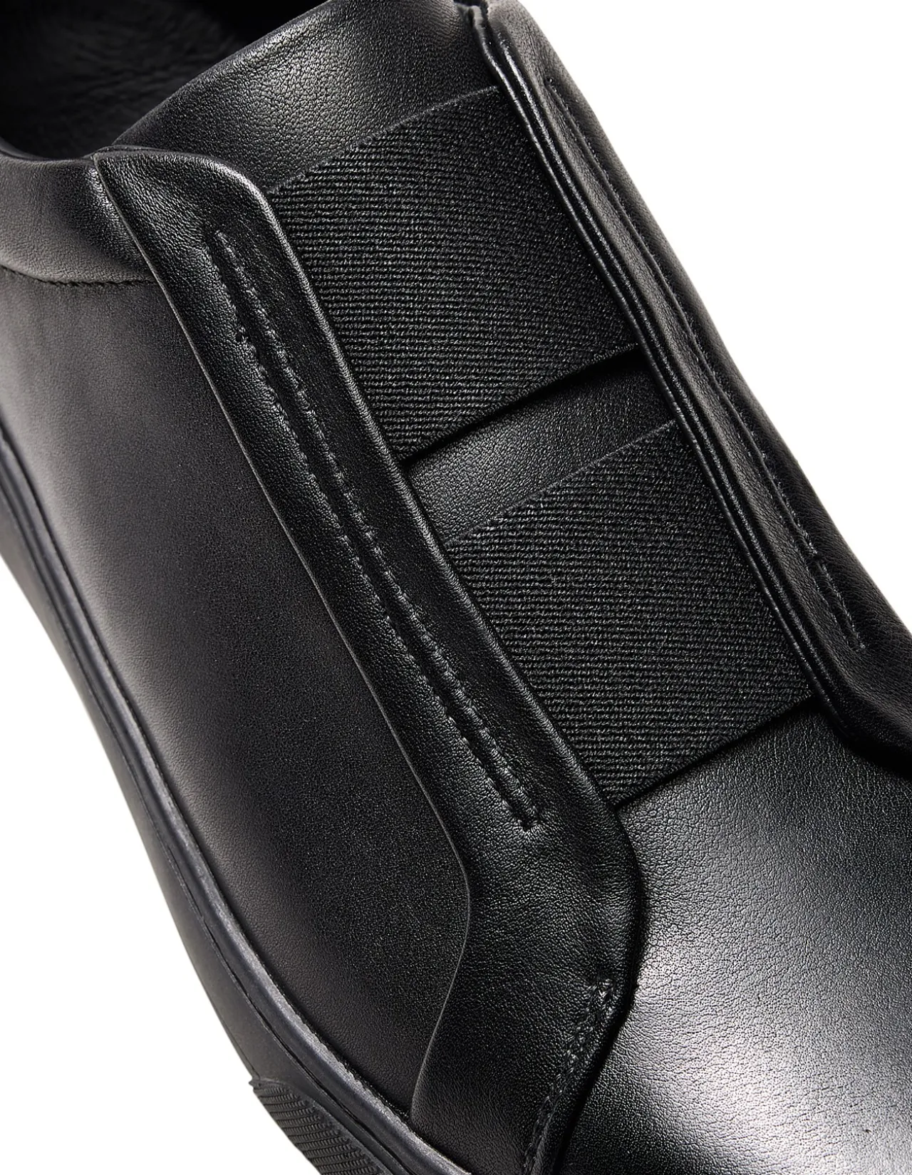 ELASTIC SNEAKER