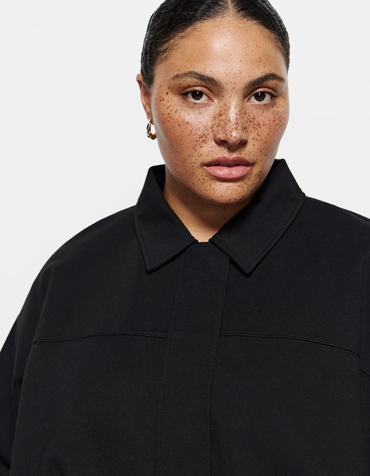ELLA BOMBER