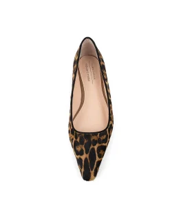 ELVY CHISELLED FLAT PUMP