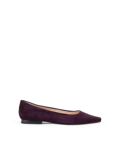 ELVY CHISELLED FLAT PUMP