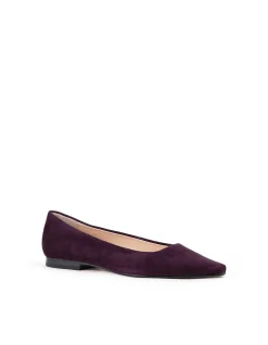 ELVY CHISELLED FLAT PUMP