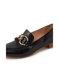Esben Twisted Chain Detail Leather Loafers