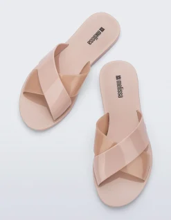 ESSENTIAL SLIDE