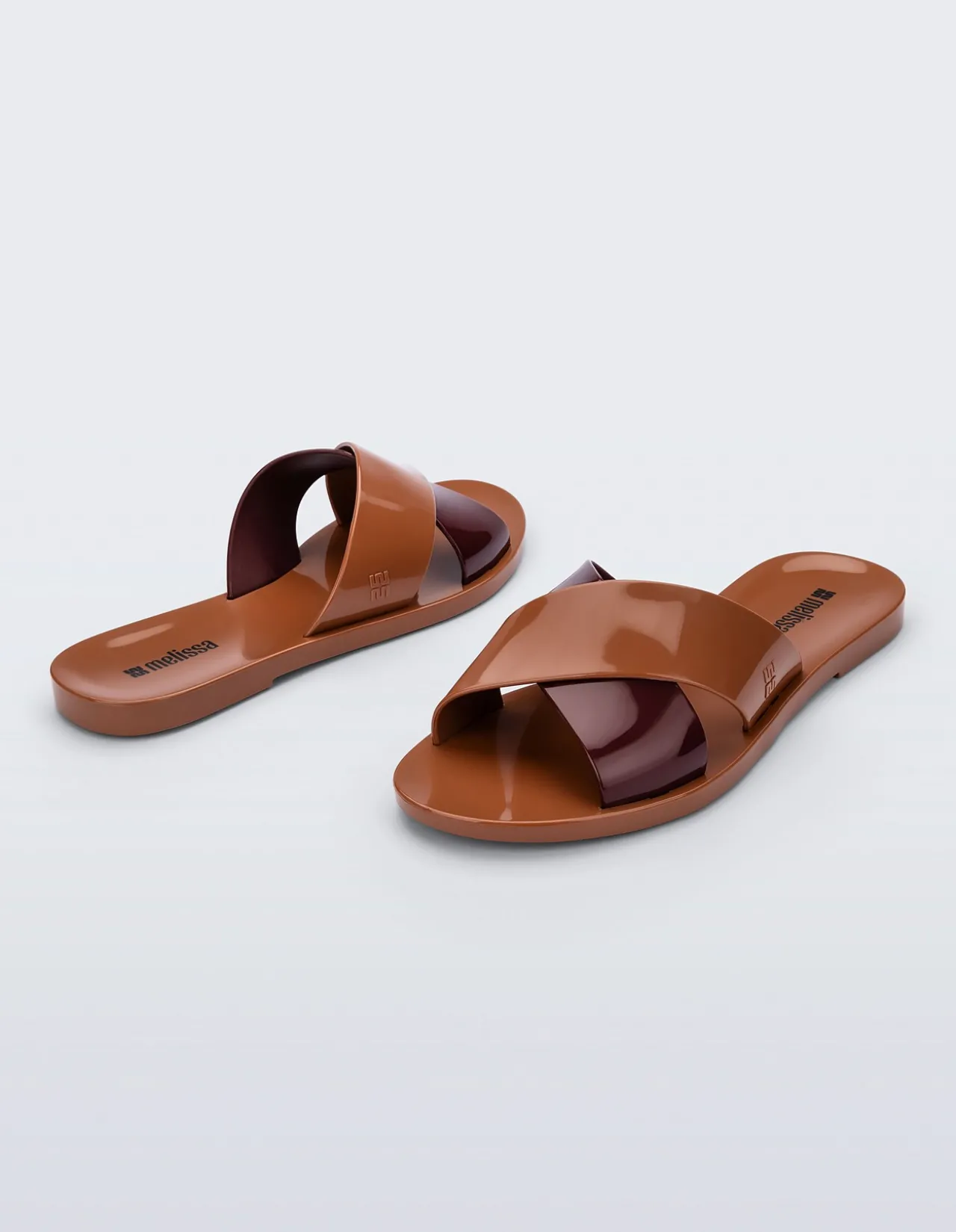 ESSENTIAL SLIDE