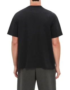 ESSENTIAL T-SHIRT