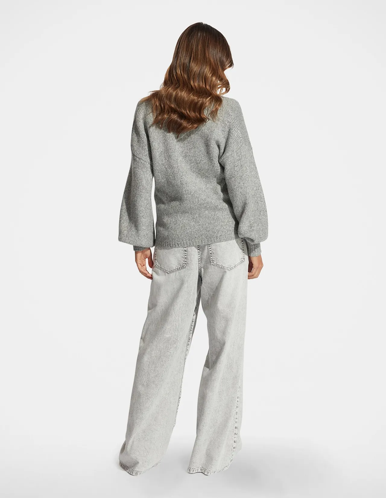 ESTELLE CROSSOVER JUMPER