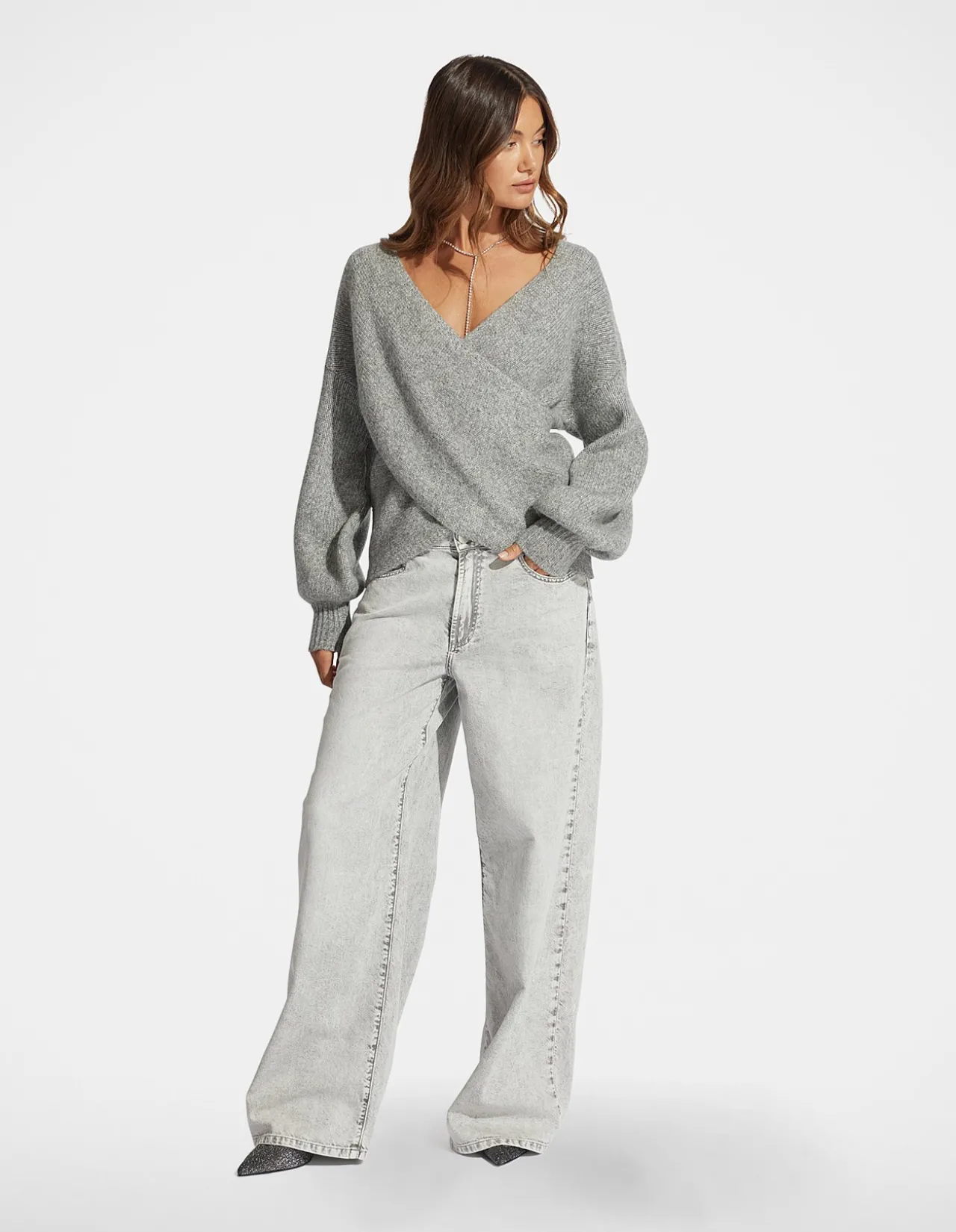 ESTELLE CROSSOVER JUMPER