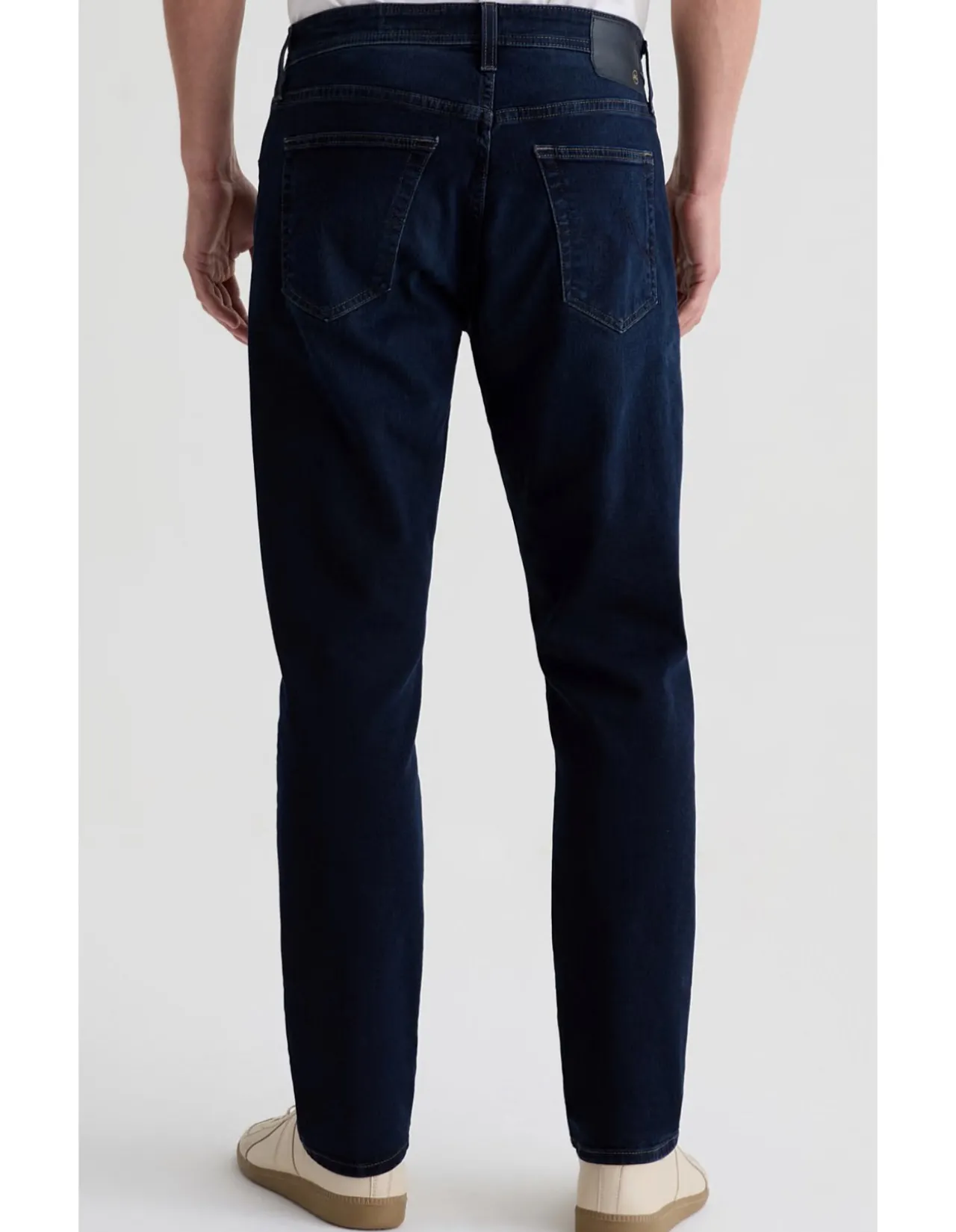 Everett Slim Straight Dark Indigo Jeans