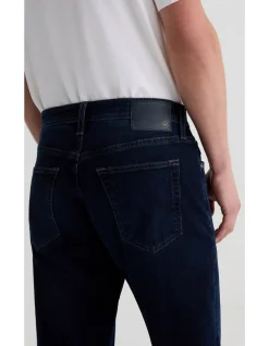 Everett Slim Straight Dark Indigo Jeans