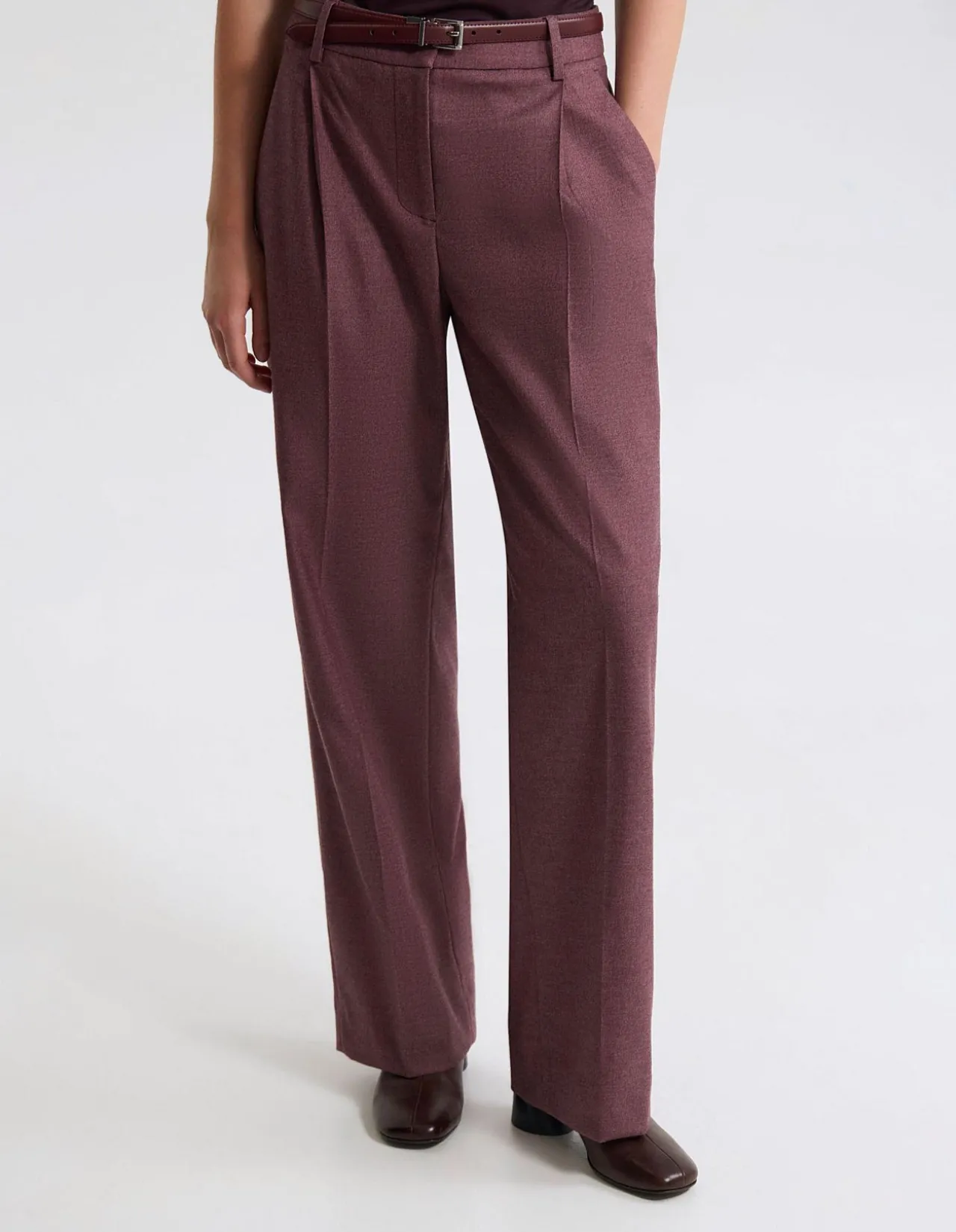 EVI STRETCH FLANNEL PANT