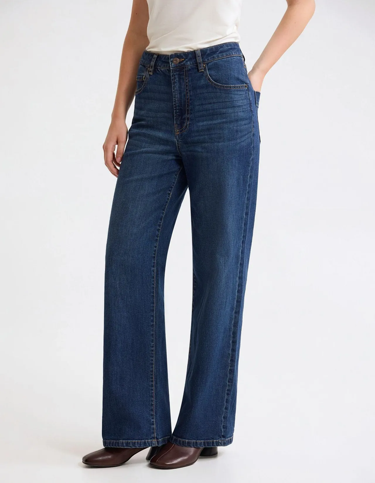 FARAH STRETCH DENIM JEANS