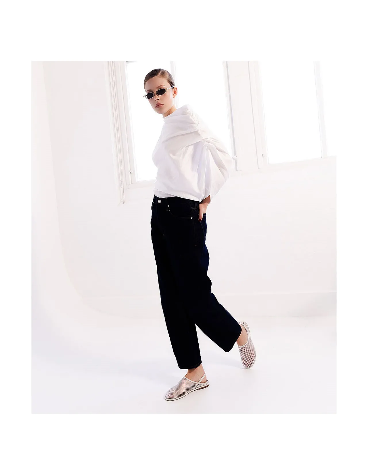 FERAH MESH FLAT WITH BACK STRAP