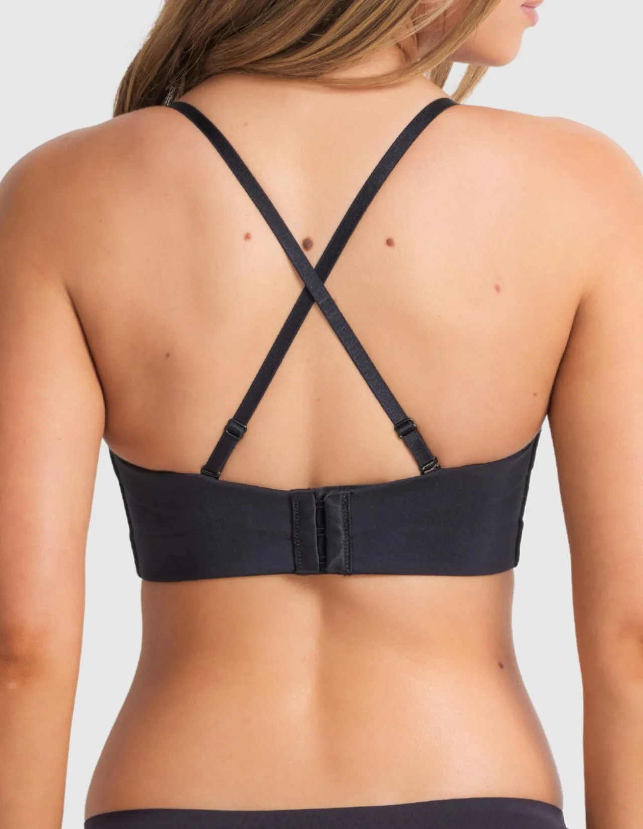 Fine Lines Attitude Full Figure Strapless Bra