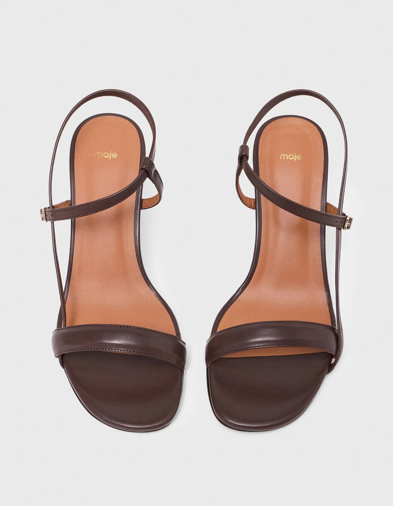Fivela Sandals