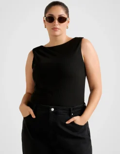 FRANKIE CURVE BOAT NECK TANK TOP