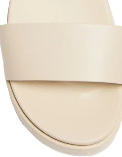 FRANKIE SANDAL