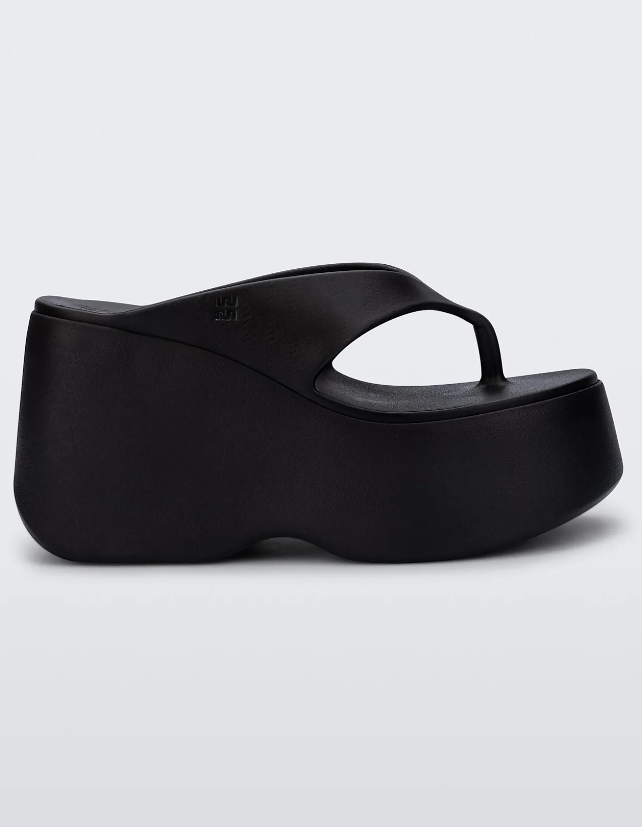 FREE THONG WEDGE