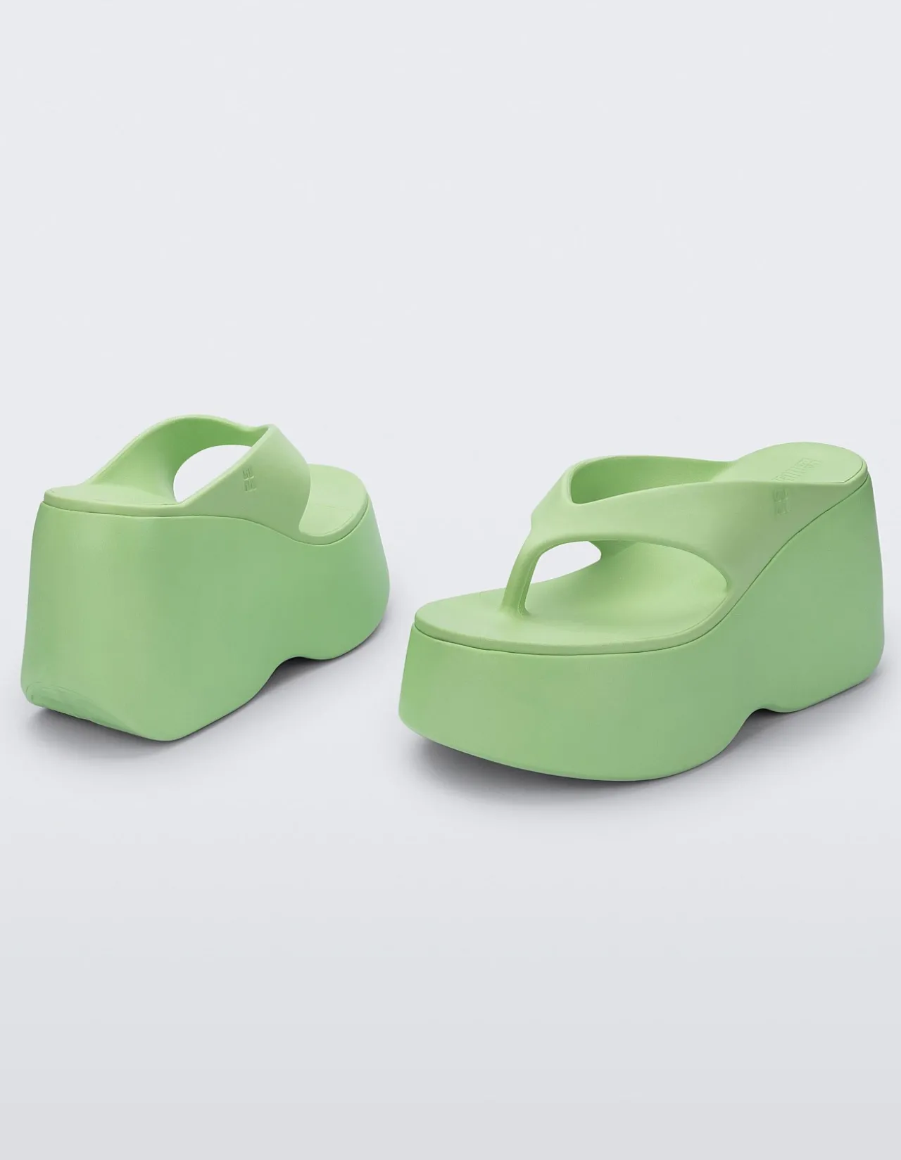 FREE THONG WEDGE