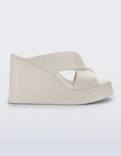 FREE VIBE BEIGE