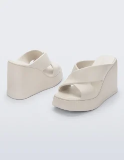 FREE VIBE BEIGE