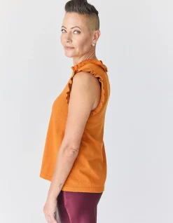 FRILL CREW SHELL KNIT IN ORANGE