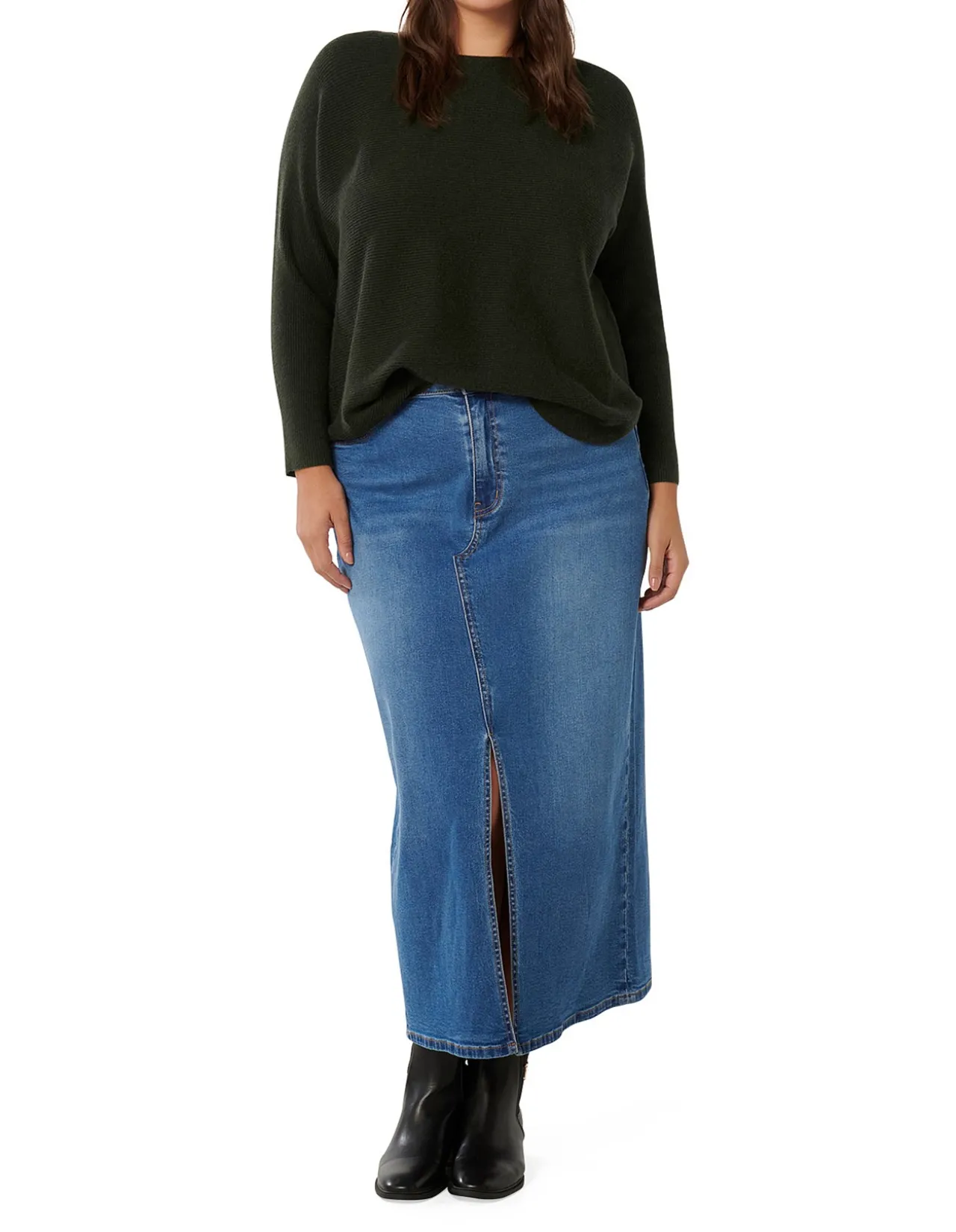 Gabbie Curve Essential Knit Top