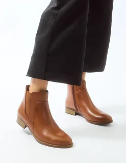 GLASGOW ANKLE BOOT