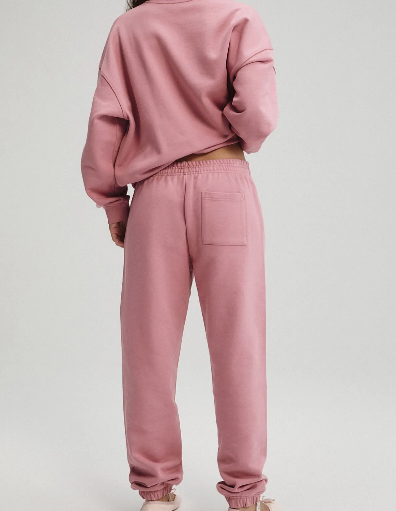 Graphic Movement Fleeceback Sweatpants