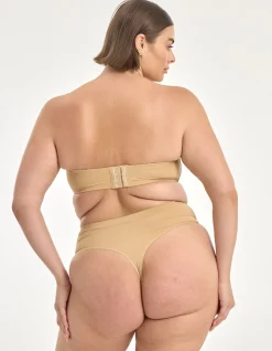 Gravity-Defying Strapless Bra