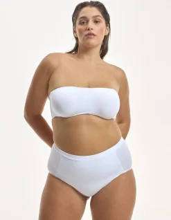 Gravity-Defying Strapless Bra